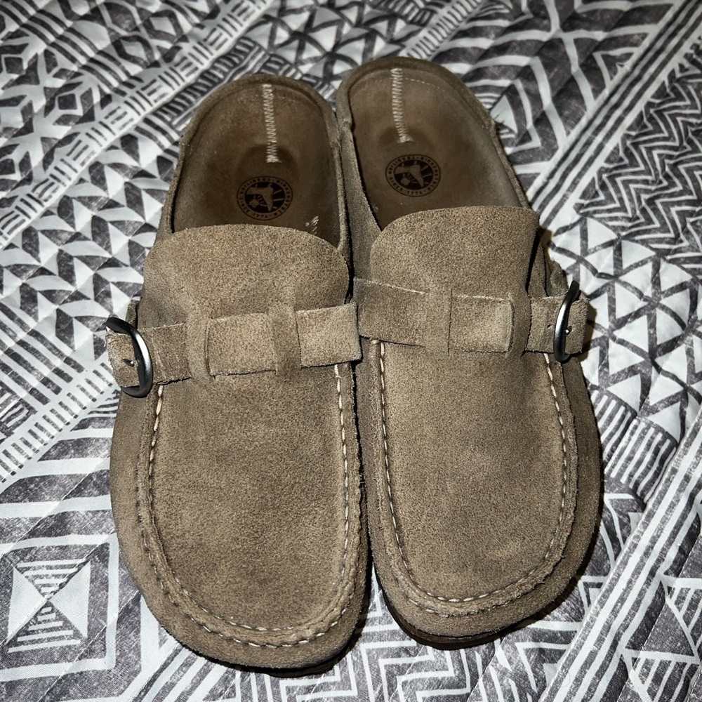 Birkenstock Buckley Clog - Like New